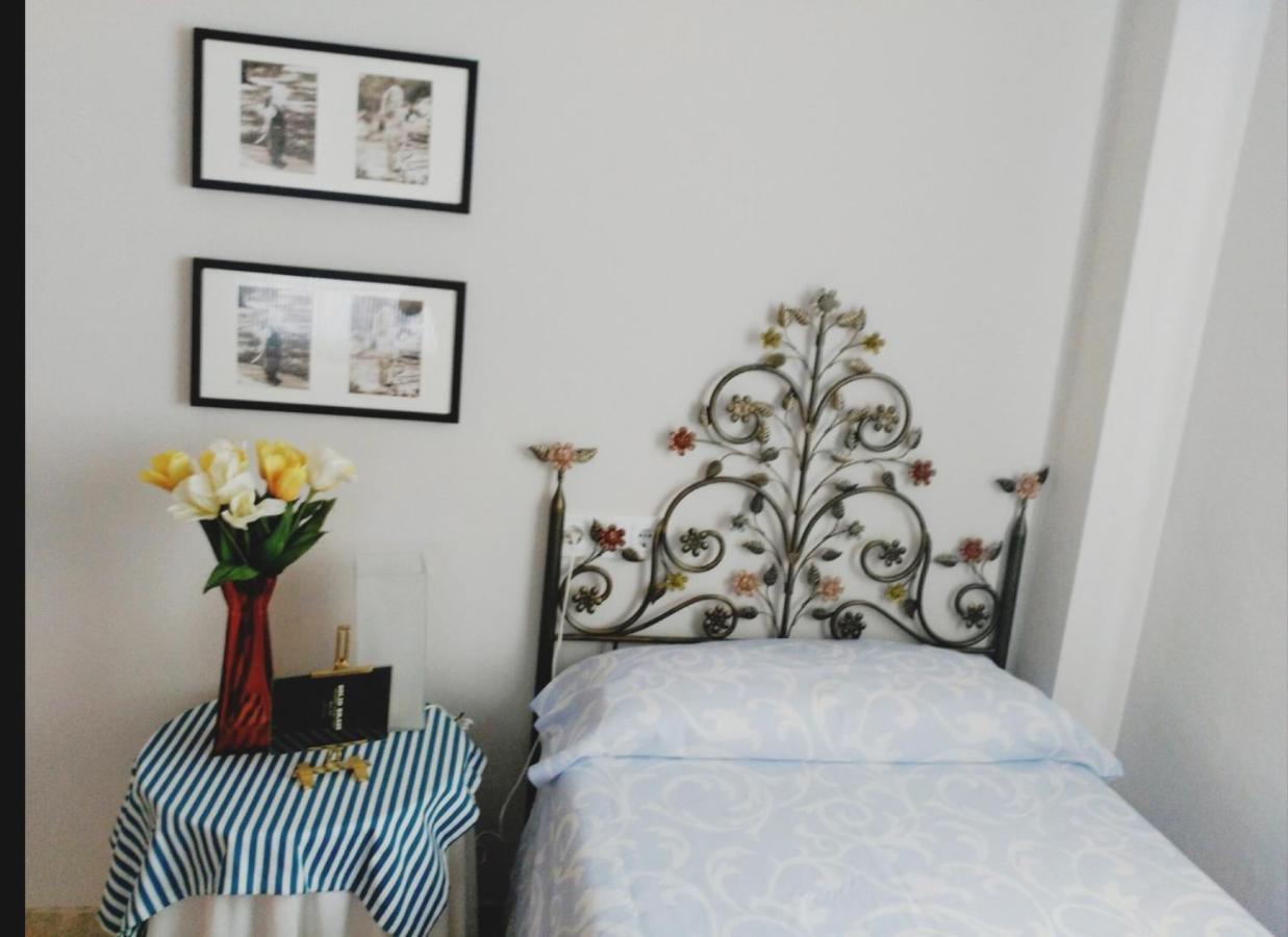 2 La Casa De Marilo Διαμέρισμα Tomares Εξωτερικό φωτογραφία