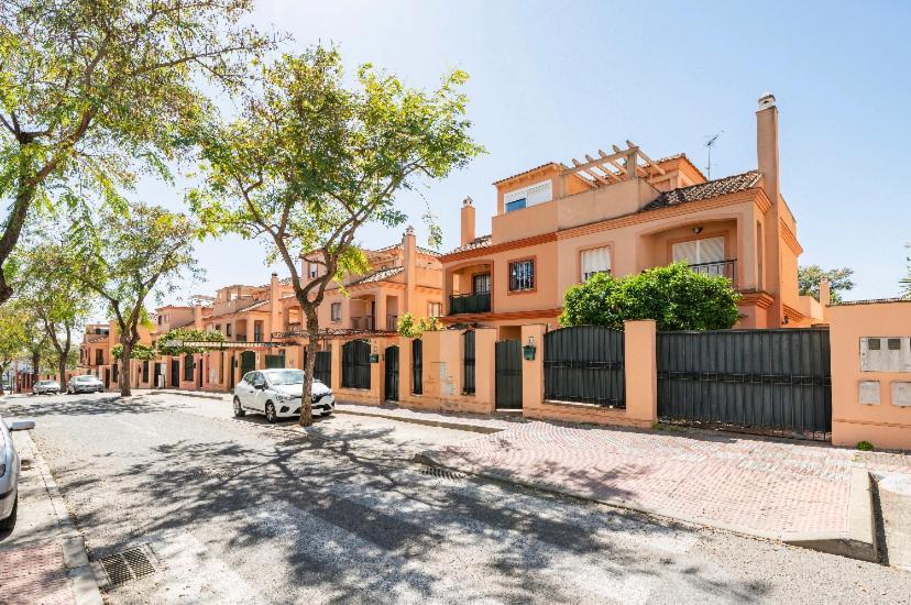 2 La Casa De Marilo Διαμέρισμα Tomares Εξωτερικό φωτογραφία